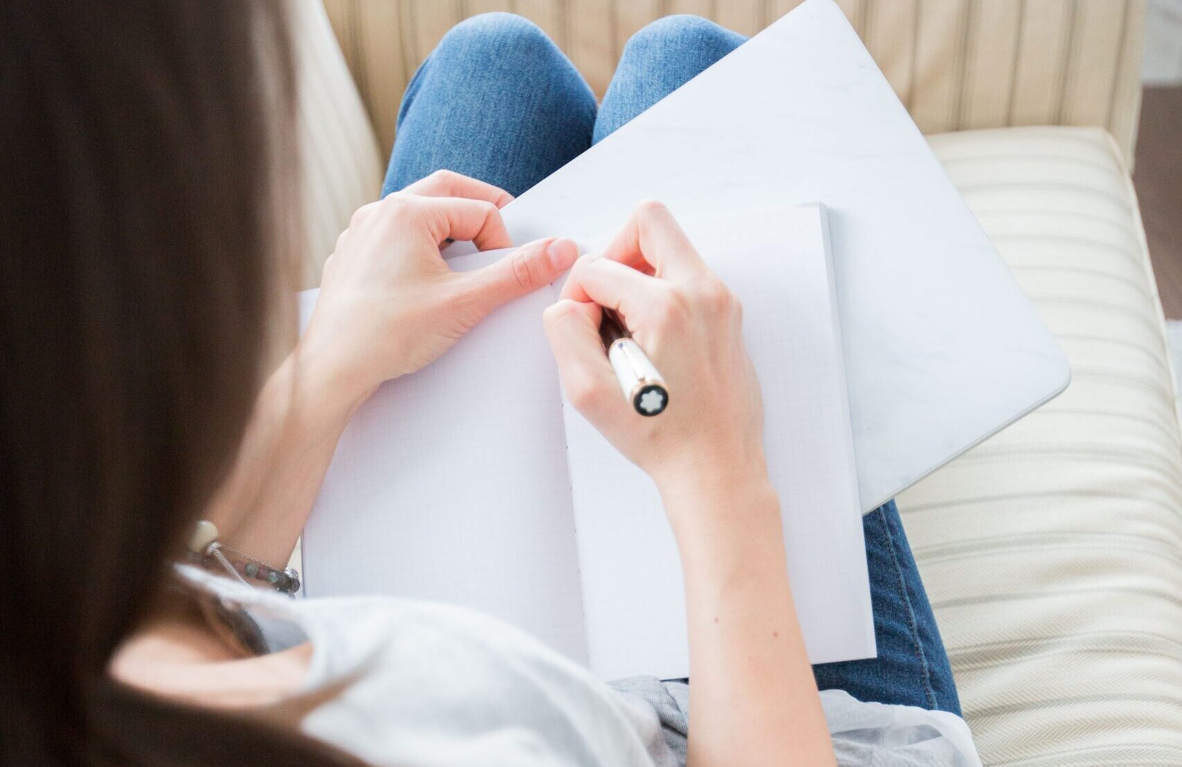 Professional Writing is a must in Adelaide Resume & Cover Letter Services